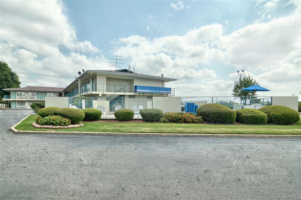Skyline Inn Conway Exterior photo