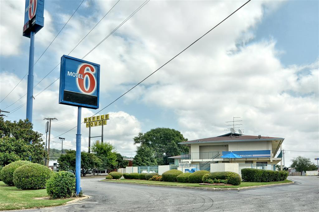 Skyline Inn Conway Exterior photo